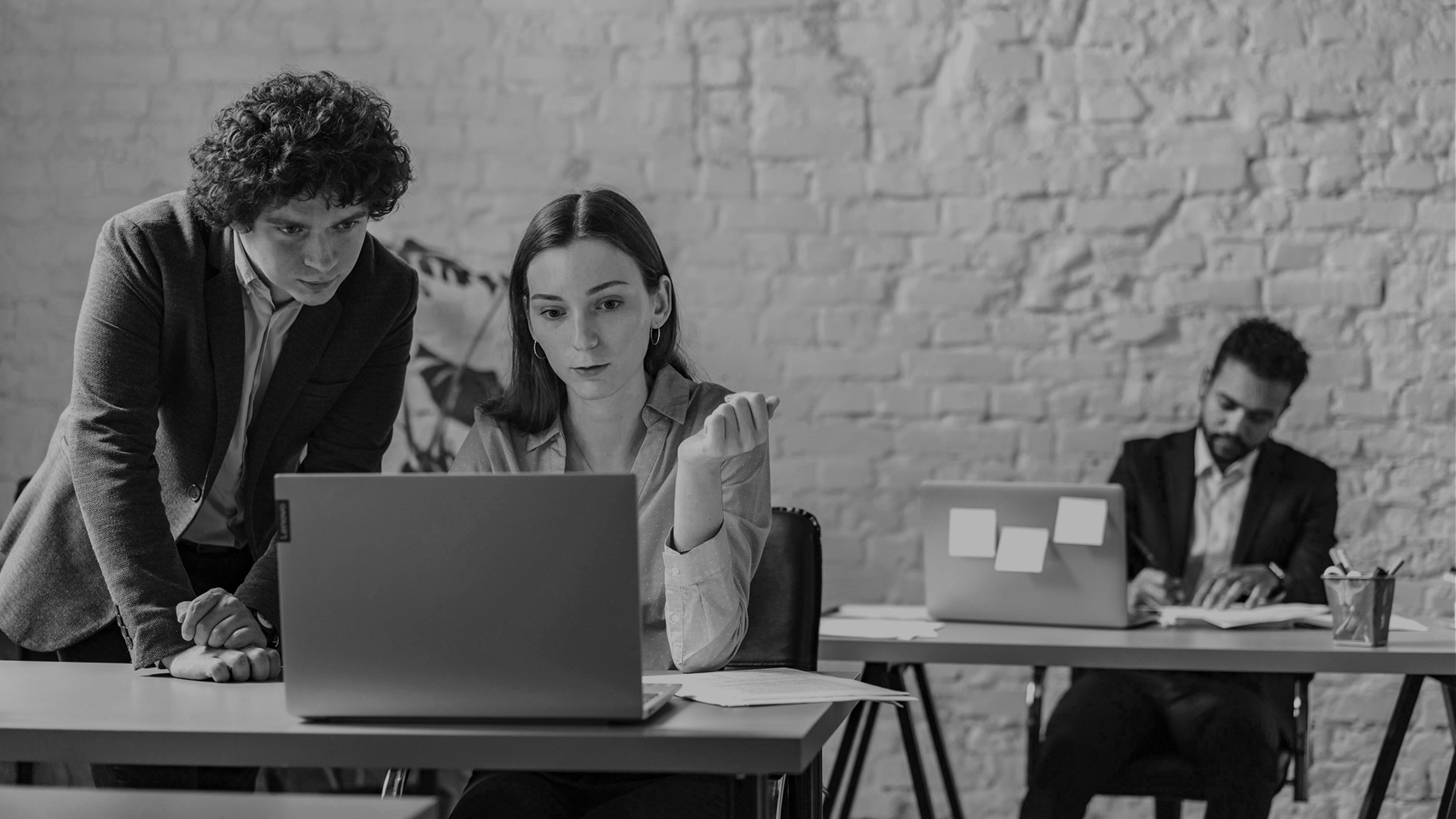 Führung in Zeiten der KI – Strategisch steuern, Menschen befähigen